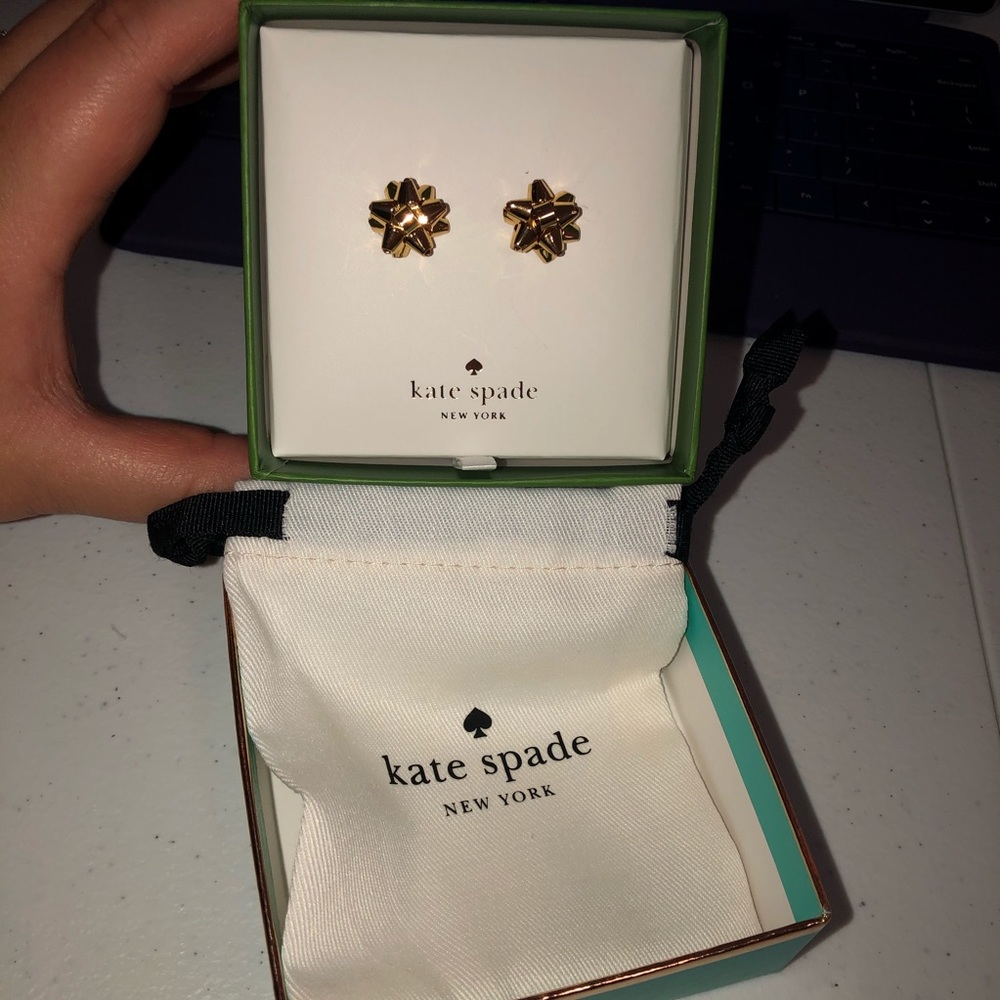 KATE SPADE ‘bourgeois bow' stud earrings NWT!! - Picture 1 of 6